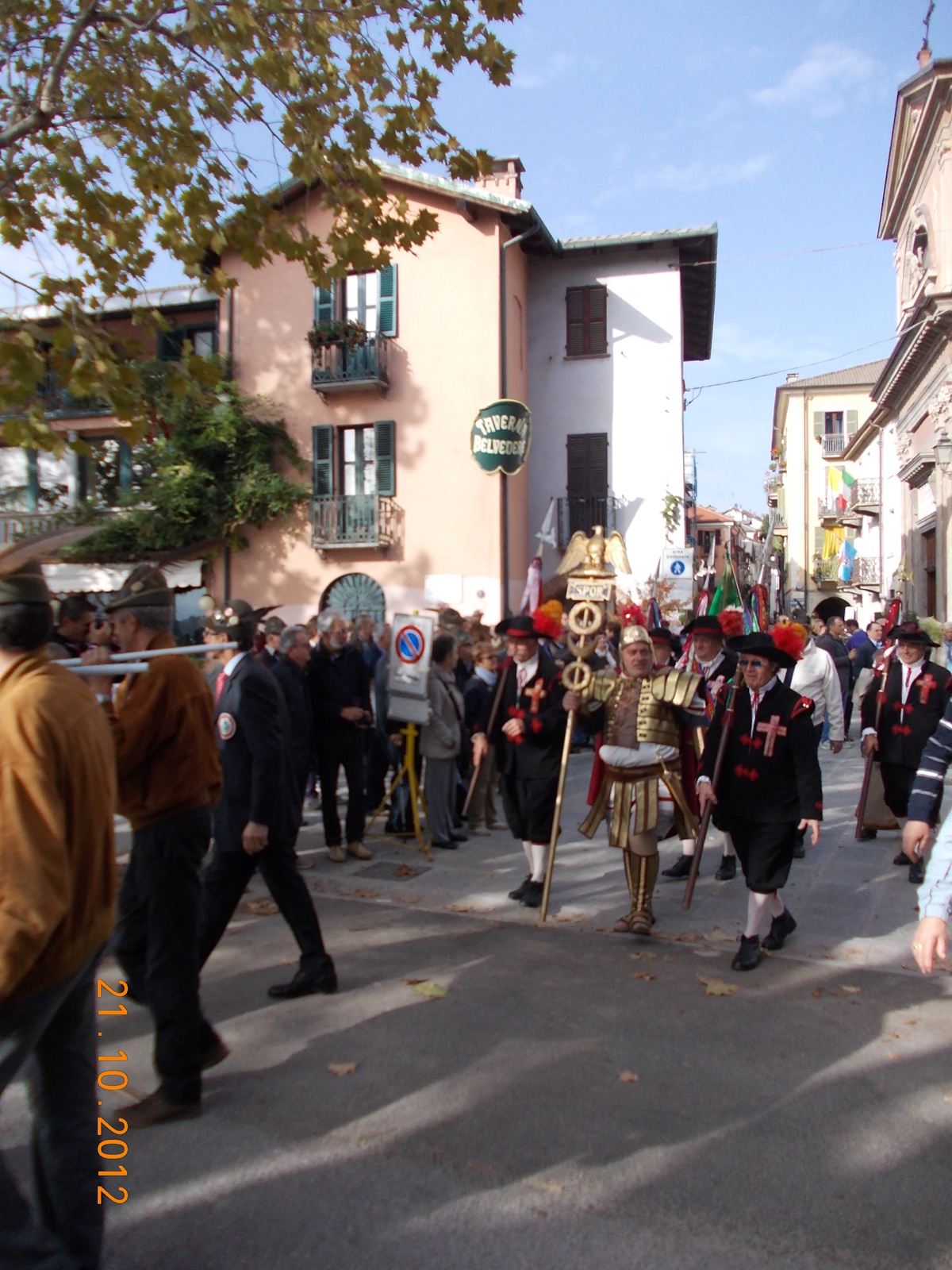 Uomini di Mondo Gallery 2012 180